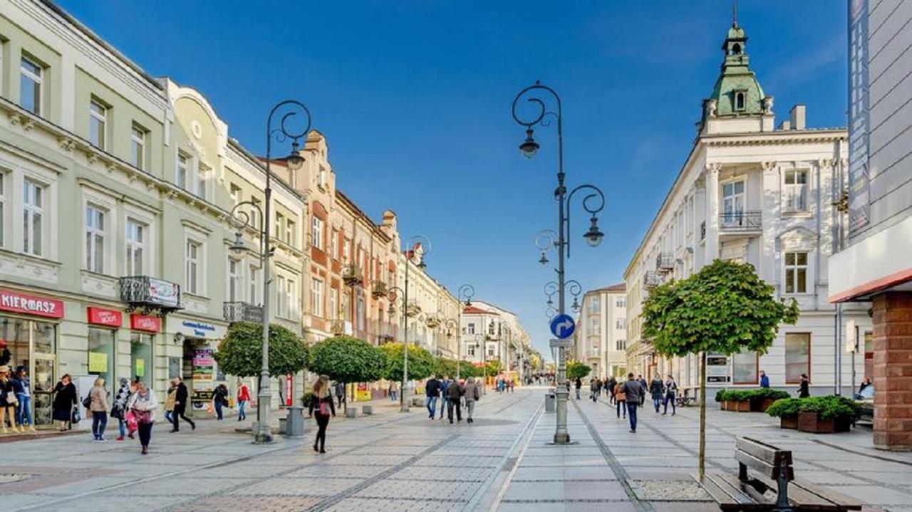 Apartament Centrum Panoramiczna Big Ben Z Balkonem-- Klimatyzacja-- Келце Екстериор снимка