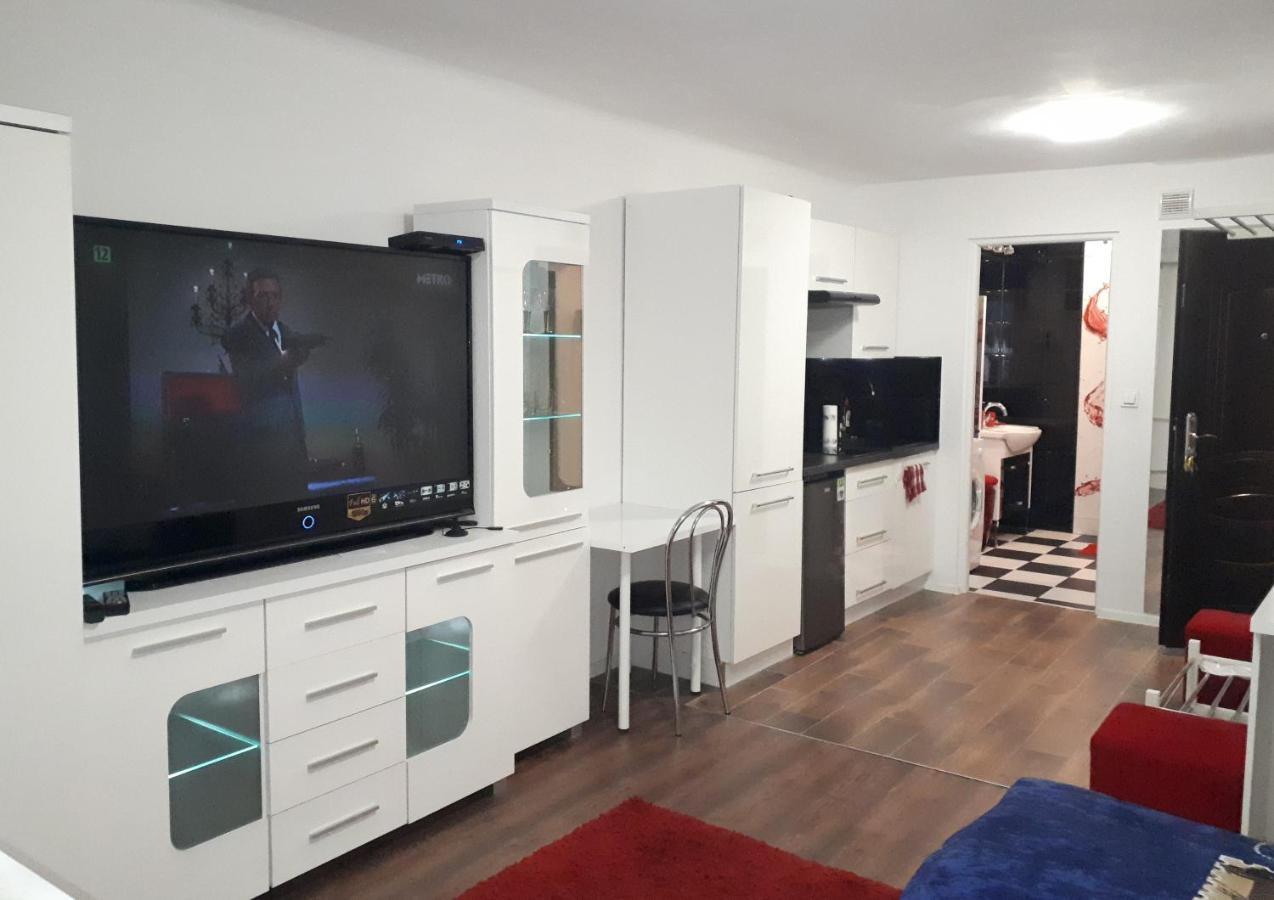 Apartament Centrum Panoramiczna Big Ben Z Balkonem-- Klimatyzacja-- Келце Екстериор снимка