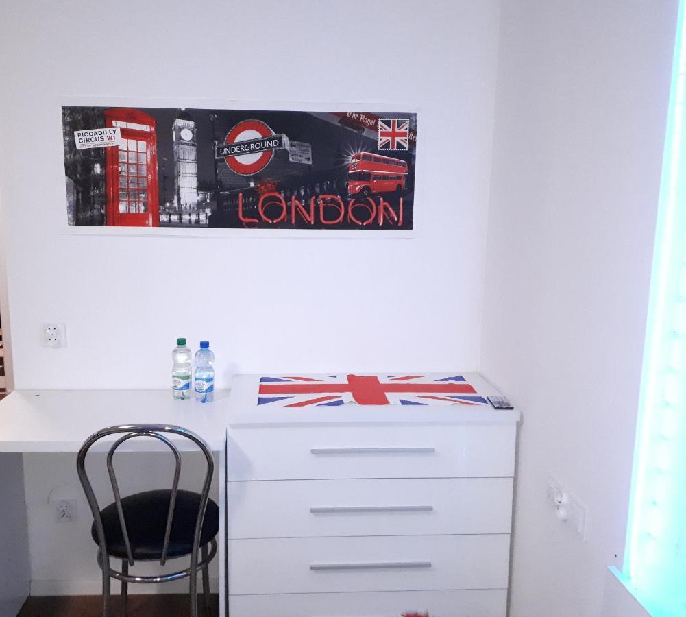 Apartament Centrum Panoramiczna Big Ben Z Balkonem-- Klimatyzacja-- Келце Екстериор снимка