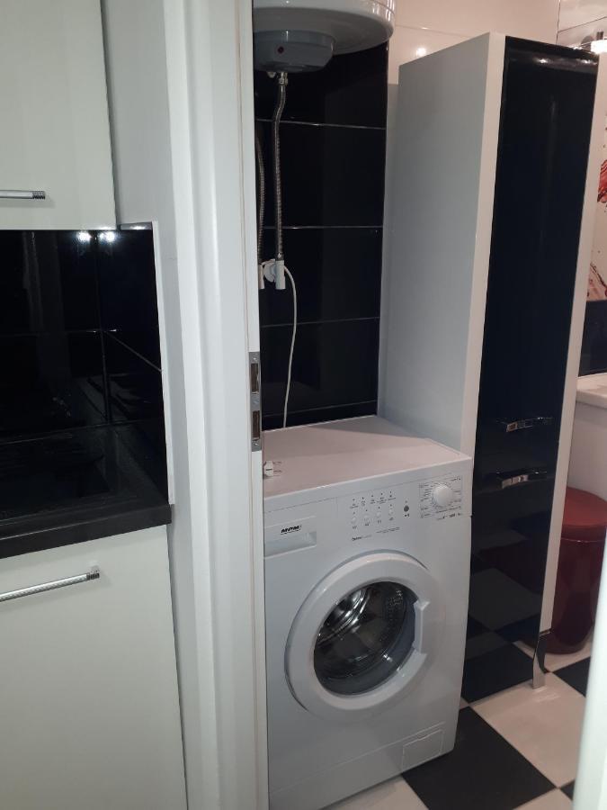 Apartament Centrum Panoramiczna Big Ben Z Balkonem-- Klimatyzacja-- Келце Екстериор снимка