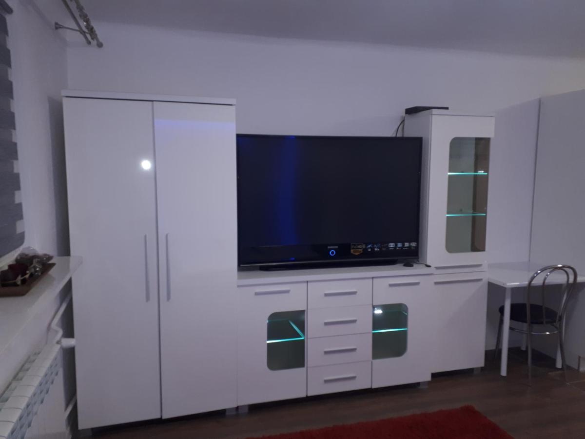 Apartament Centrum Panoramiczna Big Ben Z Balkonem-- Klimatyzacja-- Келце Екстериор снимка